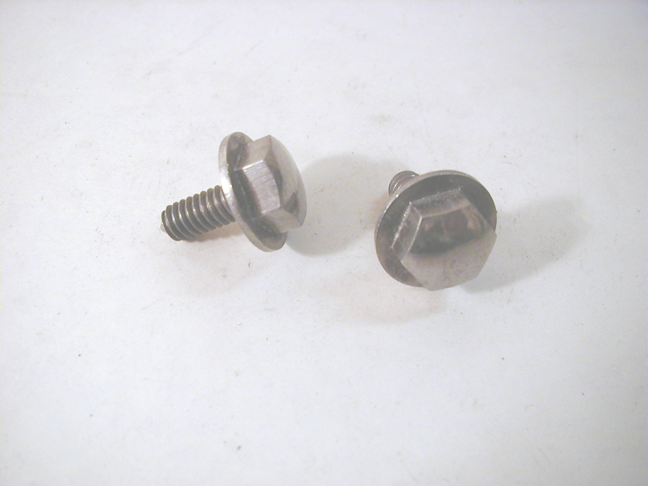 Hardtop Bolt Side Mounting Bracket, 56-67